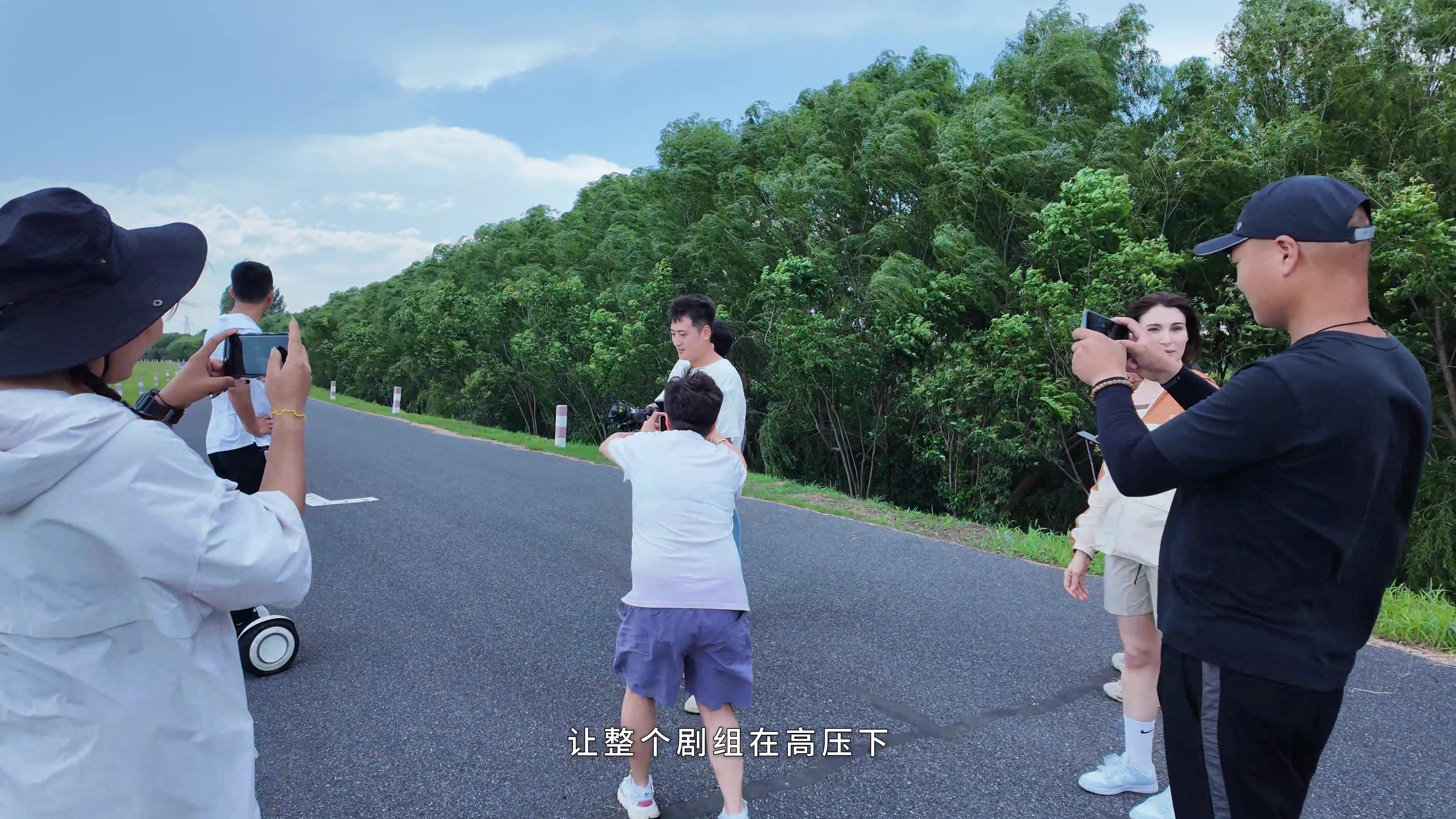 1764212476198628Ovvt.jpg 1764212476198628Ovvt.jpg