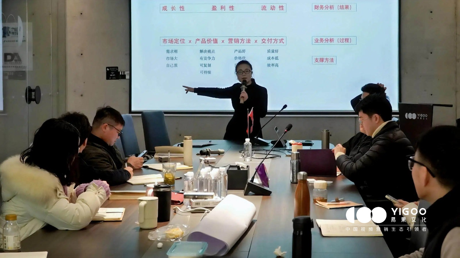 17682840174362715AYL.jpg 17682840174362715AYL.jpg